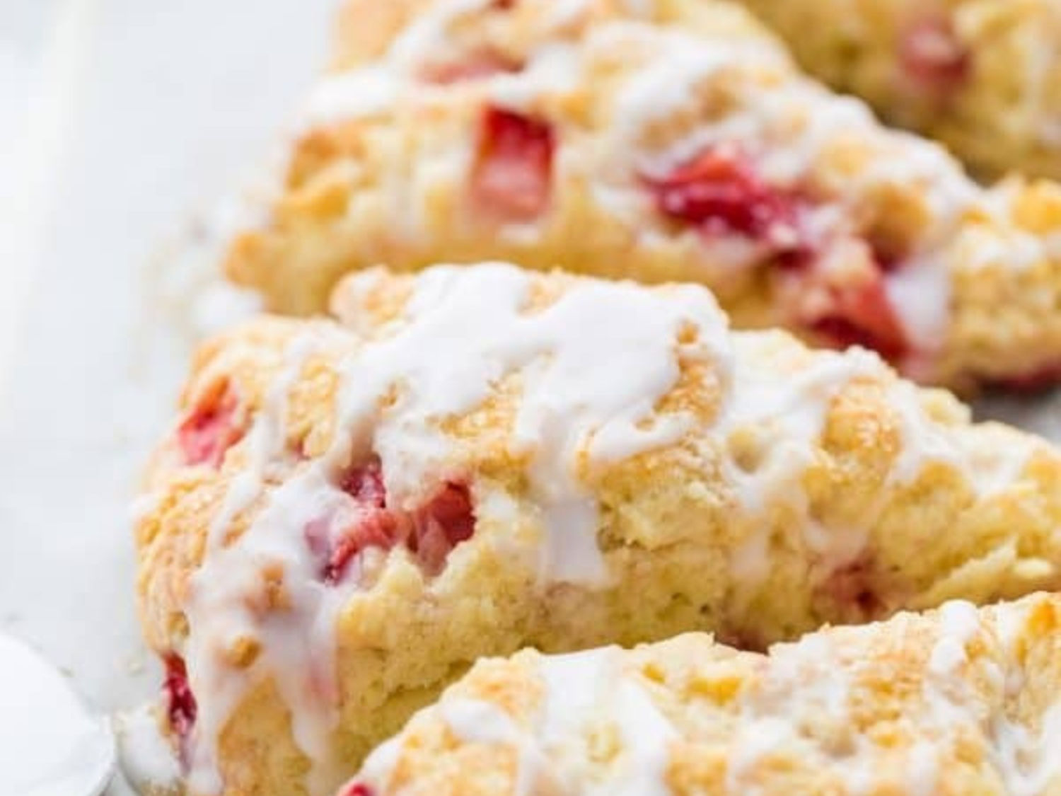 Strawberry Kiwi Scone